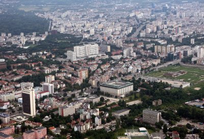 Във връзка с навлизащи в България горещи въздушни маси наситени