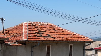 Фиктивни майстори на покриви се появиха в районите, пострадали от градушка