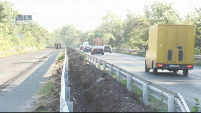 От дни тече ремонт на пътя от Сарафово към Бургас