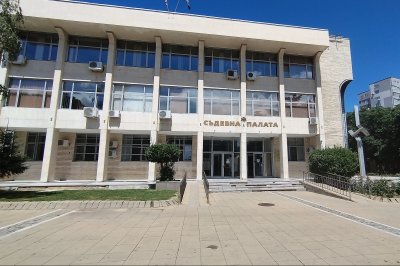 Окръжният съд в Благоевград остави в ареста обвиняемият за притежание