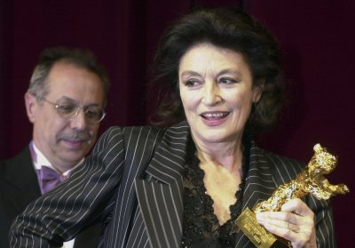Френската актриса Анук Еме почина на 92-годишна възраст