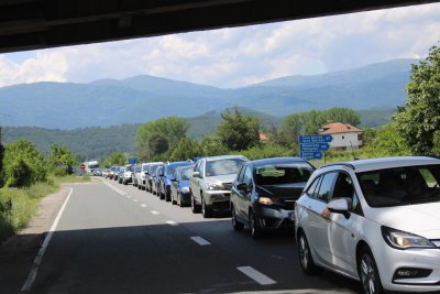 Трафикът е интензивен на границата с Румъния и Гърция Границата