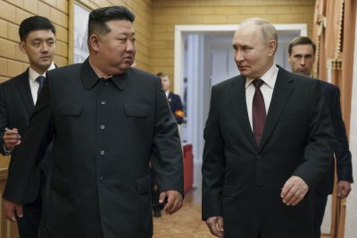 В Пхенян започна знаковата визита на руския президент Владимир Путин
