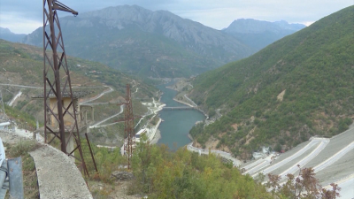 Разследват причините за аварията, оставила без ток милиони жители на Балканите