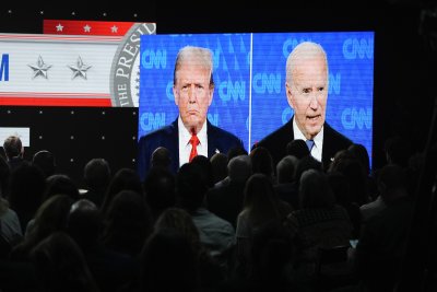 Кандидатите за Белия дом един срещу друг в ефира на CNN