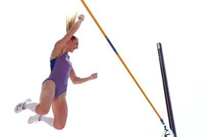Моли Коудъри постави три рекорда в овчарския скок преди Игрите в Париж