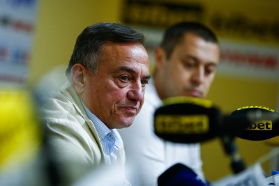 Президентът на Българската федерация по вдигане на тежести БФВТ Антон