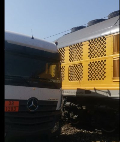 Товарен влак блъсна цистерна край Симеоновград
