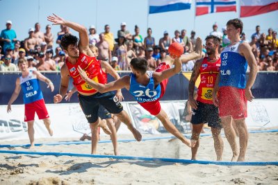 Унгария спечели eвропейското първенство по плажен хандбал за юноши до