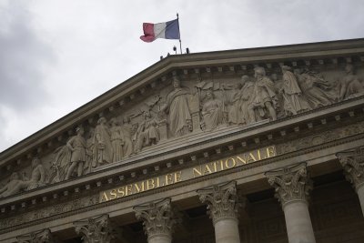 Франция гласува на втори тур на предсрочните парламентарни избори Днес