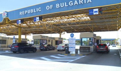 Заради жегите: Да се синхронизира движението на камионите в България и Румъния?