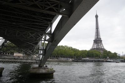 Около 5000 бездомници бяха изселени от Париж преди Олимпийските игри