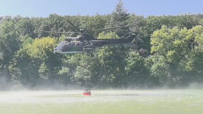 Хеликоптери от Румъния и Чехия ще участват в гасенето на пожарите край Стара Загора