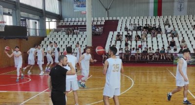 Нова загуба за българските национали по баскетбол до 20 г.