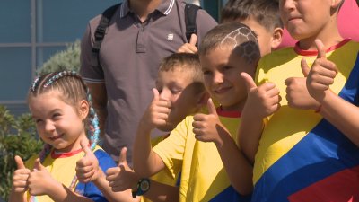 Български деца са талисмани на Испания, Ла Фурия на финал