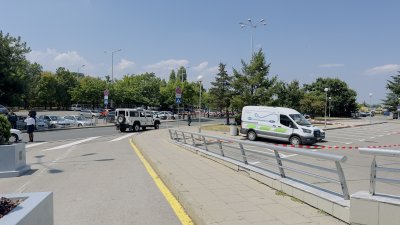 Специализирана полицейска акция от всички служби за сигурност се провежда на Летище София