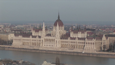 Ултиматум от Унгария: Будапеща настоява Киев да деблокира нефта от "Лукойл"