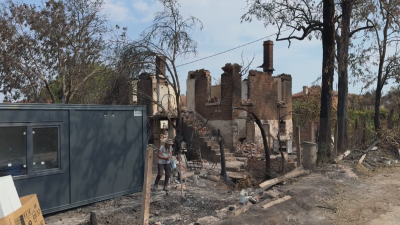 Село Воден поетапно се възстановява от огъня