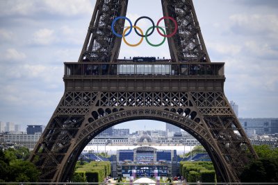 Вандалски атаки предизвикаха хаос в транспортната система на Франция в деня на откриването на Игрите