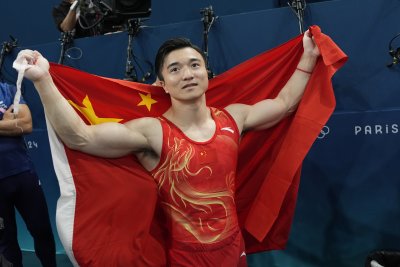 Китаецът Ян Лю защити титлата си на финала на халки