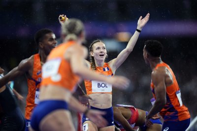Нидерландия спечели олимпийската титла в смесената щафета на 4х400 м