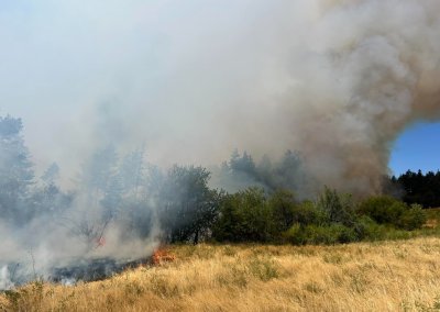 Полицията затваря и в двете посоки пътя Бургас Средец