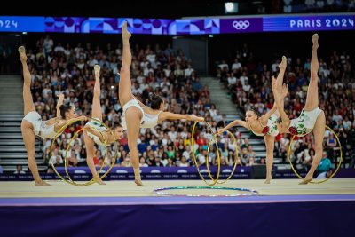 Париж 2024: Ансамбъл на България - финал, съчетание с пет обръча (ВИДЕО)