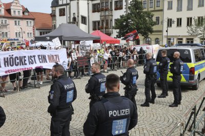 Протест срещу крайнодесните в германската провинция Тюрингия две седмици преди местния вот