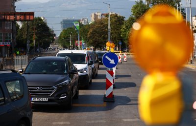 Ремонтът на улица Опълченска продължава но и протестите също Жителите