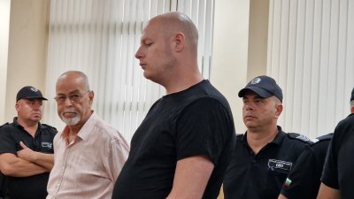 Съдът разпита отново Рангел Бизюрев, той се отказа от показания в досъдебното производство