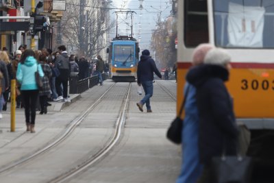 Първият трамвай тръгва в София през 1901 г първоначално има