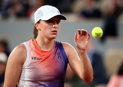 Световната №1 Ига Швьонтек се оттегли от WTA 500 турнира