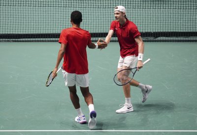 Канада е близо до класиране за финалната осмица на турнира