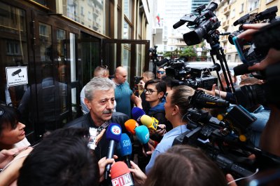 Ахмед Доган най вероятно ще води листата с кандидати за народни