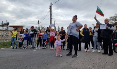 Хората от три хасковски села излязоха на протест заради безводието