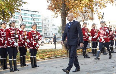 Президентът Радев за авиоинцидента край "Граф Игнатиево": Вменяването на отговорност е неморално