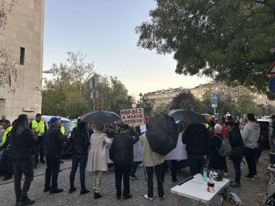 Протест с искане за оставка на служебния вътрешен министър се