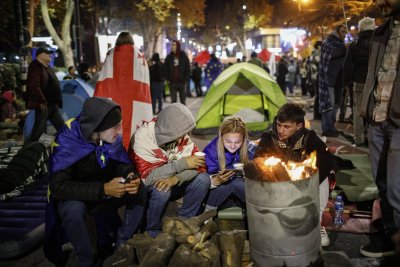 Протести и арести след вота в Грузия