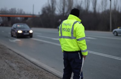 Акция на "Пътна полиция" на АМ "Тракия", за какво проверяват?