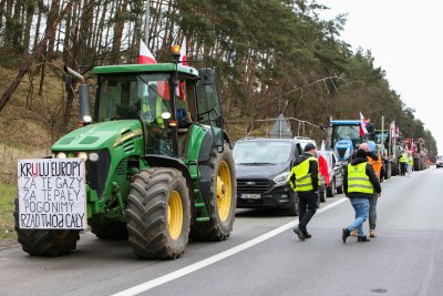 Напрежение по границата между Полша и Украйна Полски фермери блокираха