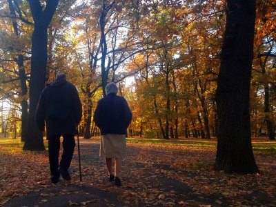 Служебната власт обеща коледен бонус за хората с най ниски пенсии