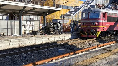 A collision has halted train services between Sofia and Plovdiv, one person injured