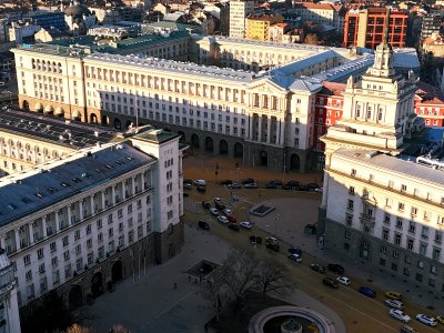 Възстановяват преговорите за редовен кабинет - какви са политическите нагласи?