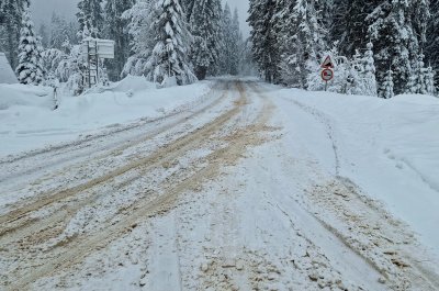 Затварят за движение пътищата на "Витоша" тази нощ за снегопочистване