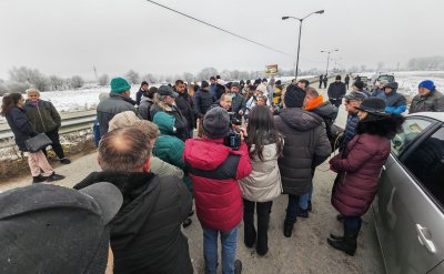 Пореден протест на пътя между Кюстендил и село Ябълково заради