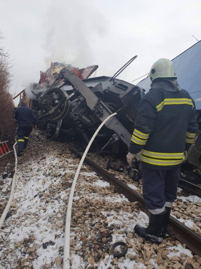 The BDZ train left at a red traffic light, claims the private carrier - owner of one of the crashed trains