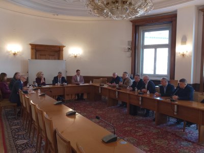 Управителният съвет на АБСФ проведе среща с представители на ПП-ДБ