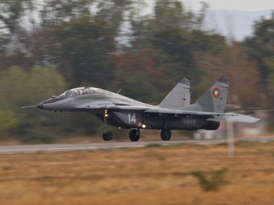 Програмата за купуването на изтребителите F 16 Блок 70 е