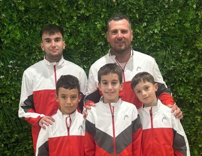 България завърши на пето място на Европейската зимна купа по тенис за момчета