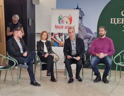 Петър Младенов участва в дискусия за насърчаване на доброволчеството